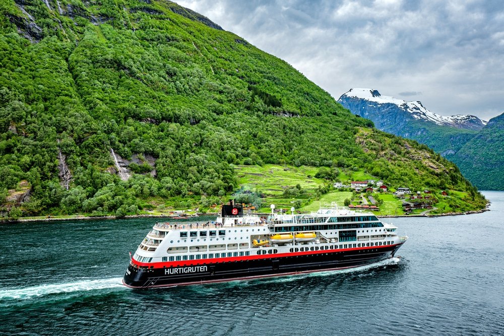 Hurtigruten zero-emission cruise ship