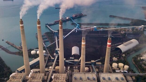 Emisi batu bara Indonesia naik 33% pada 2022, rekor tertinggi