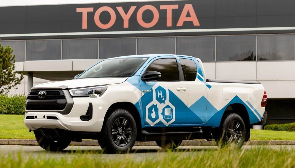 Toyota hydrogen fuel cell Hilux