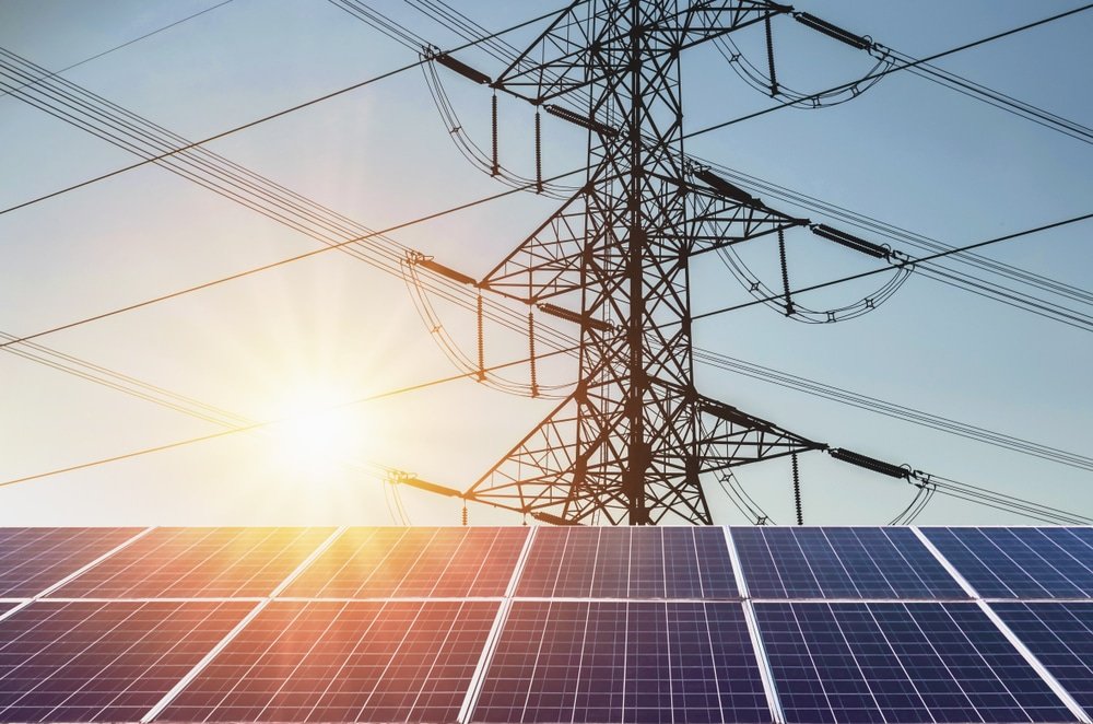 US government invests in power grid upgrade with renewables and clean energy