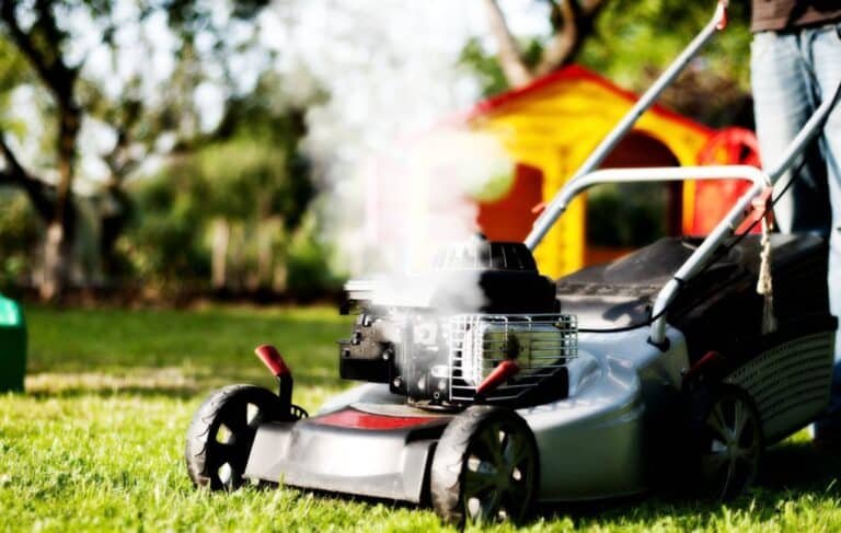 California’s Bold Move: Say Goodbye to Gas Lawn Mowers in 2024