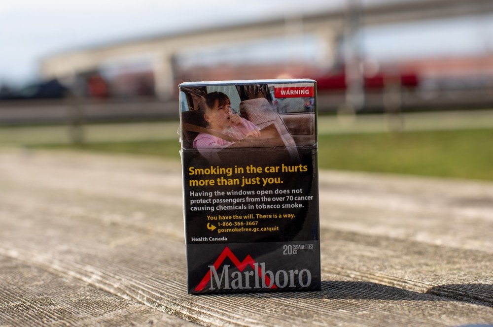 tobacco advertising Canada
